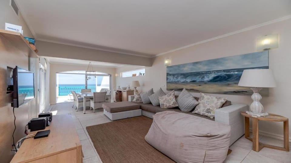 Living room, Seating area, Sea view