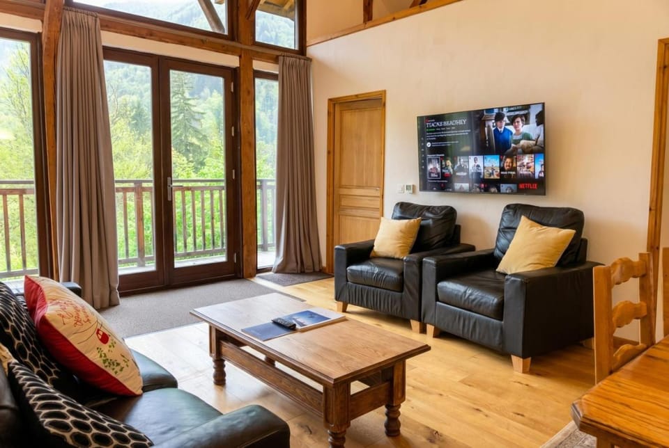 TV and multimedia, Balcony/Terrace, Living room