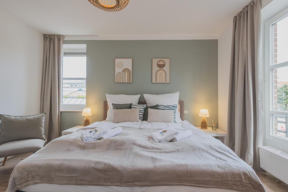 Living room, Bedroom