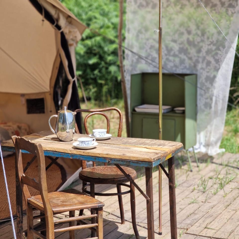 Strackxhoeve Veldtent 'Veldslaap' Luxury tent in Flanders