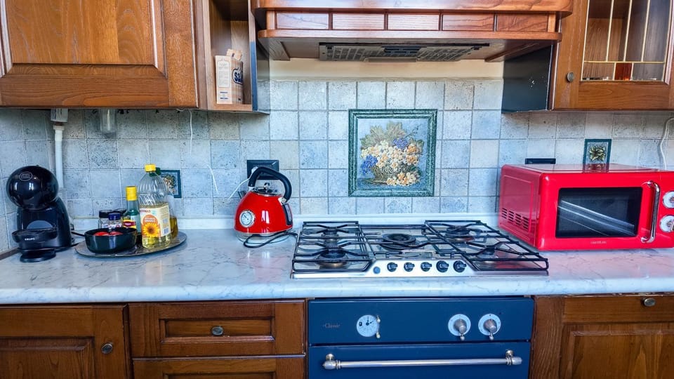 Casa moderna con Parcheggio privato - ZTL Free - Terrazza - Wi-Fi Apartment in Siena