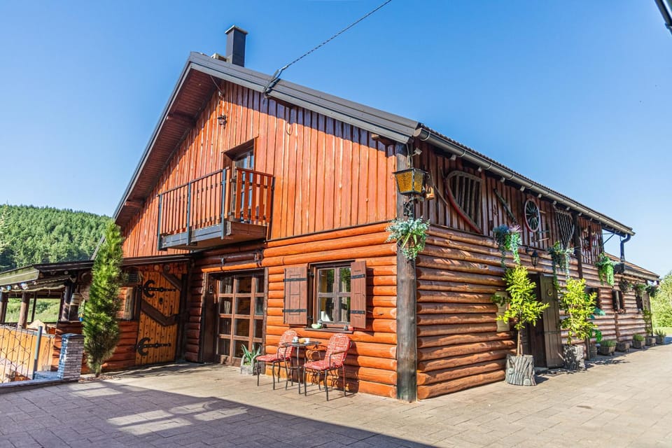 Property building, Day