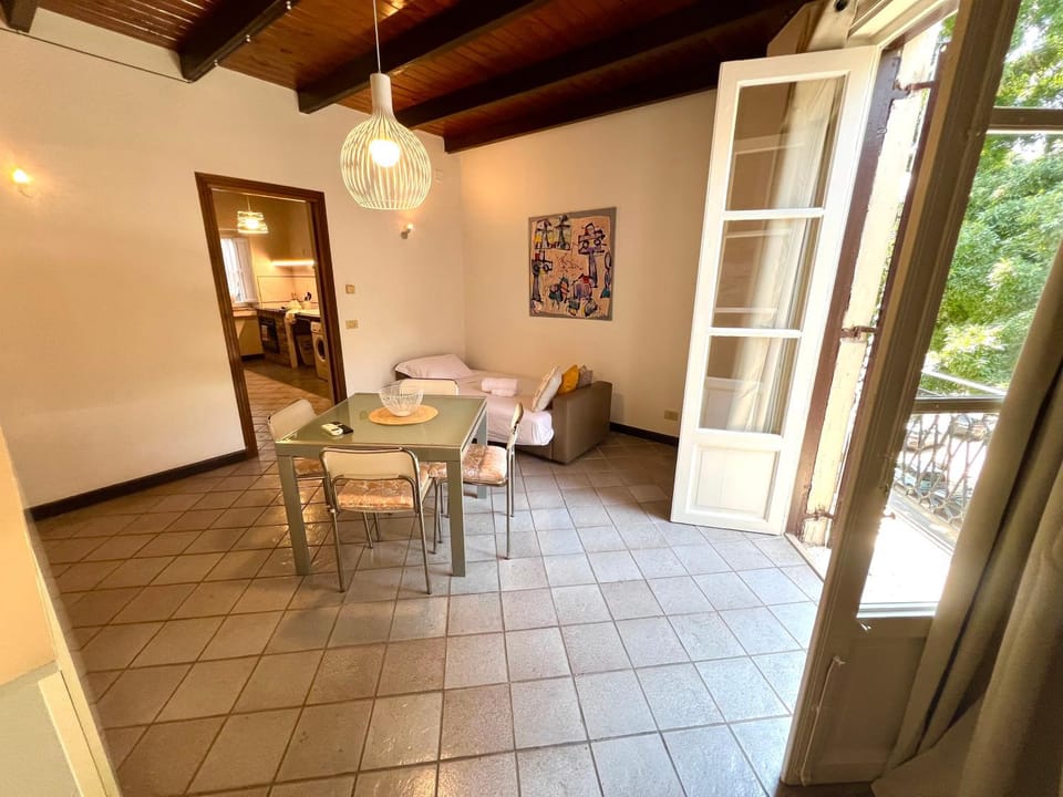 Mandarhouse Dante Apartment in Palermo