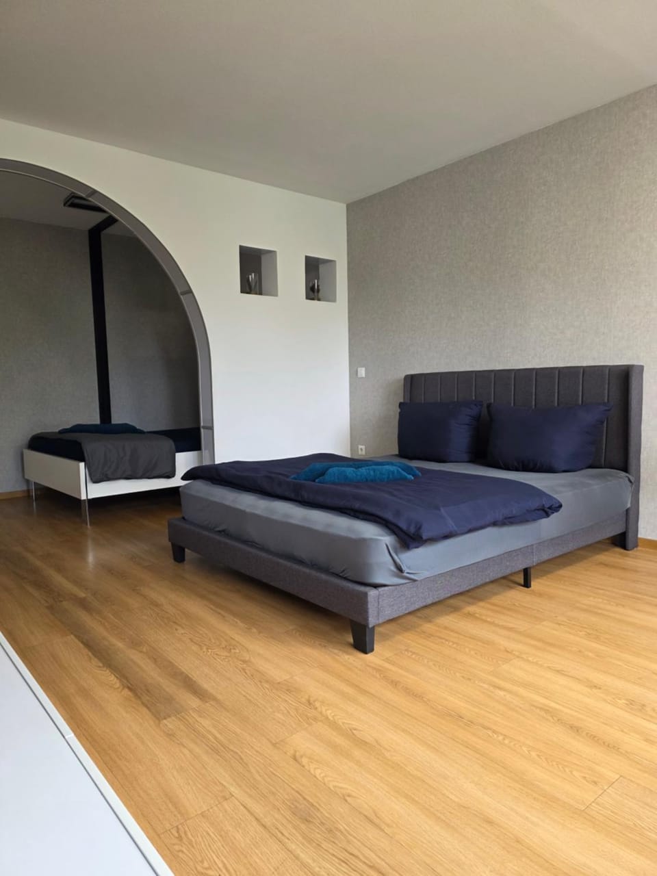 Stadt Komfort 4-Personen Wohnung Apartment in Nuremberg