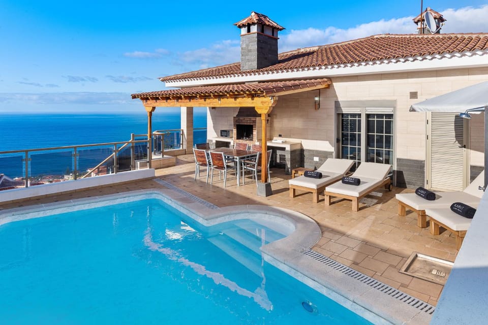 KARAT Villa Horizonte House in Canary Islands