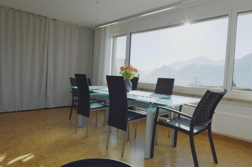 Traumhafte 2,5-Zi-Wohnung -B- mit Sicht auf See und Berge Apartment in Nidwalden