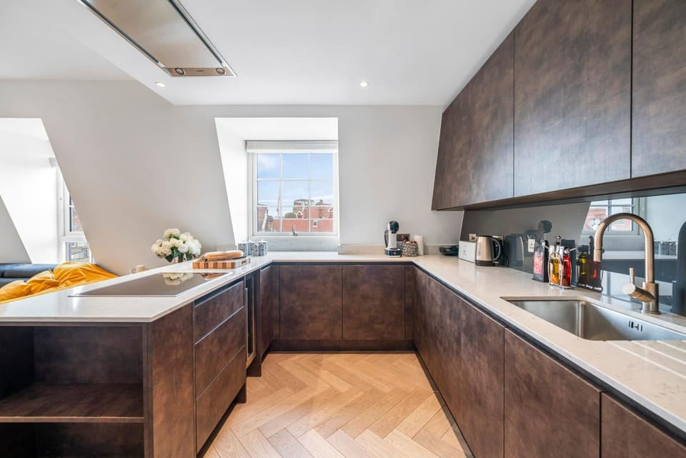 Coffee/tea facilities, Kitchen or kitchenette