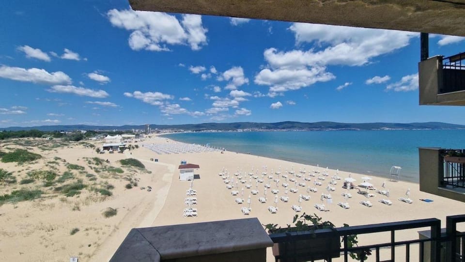View (from property/room), Balcony/Terrace, Beach, Sea view