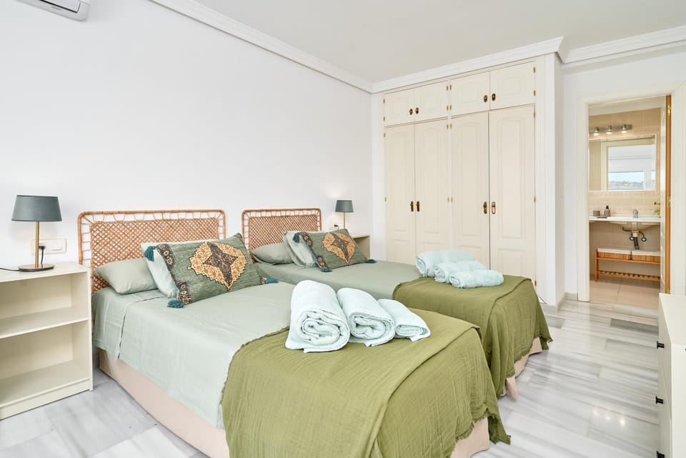 Living room, Bedroom