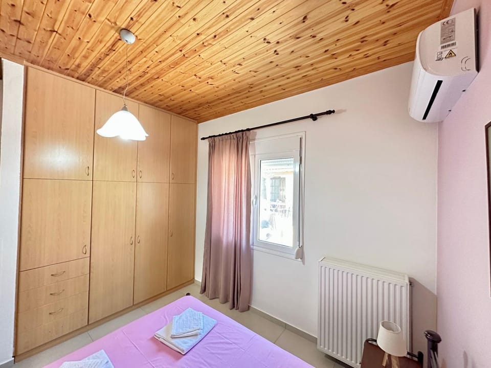 To Rodon Apartment in Argolis, Greece
