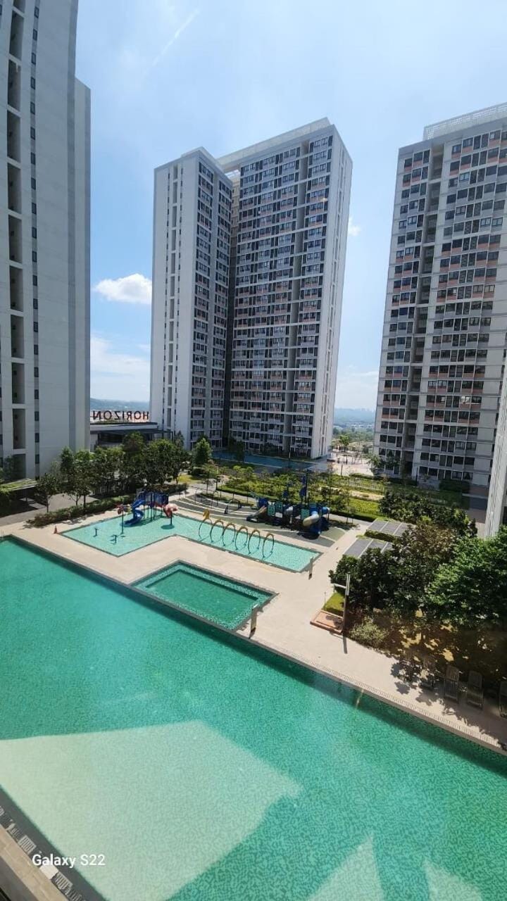 Pool view, Swimming pool, Swimming pool, sunbed