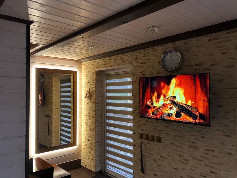 Communal lounge/ TV room, Living room, Seating area