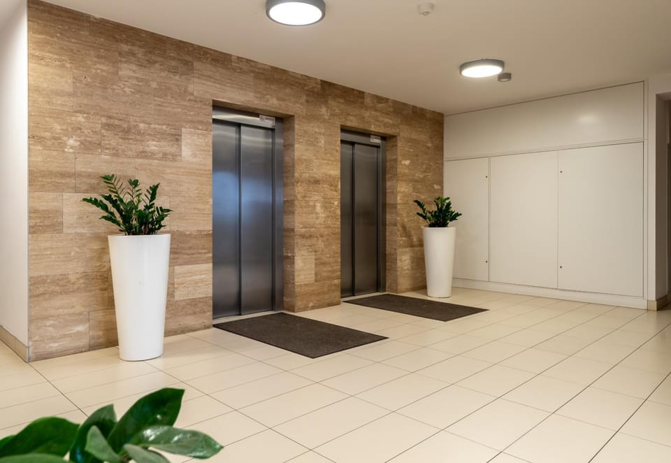 elevator