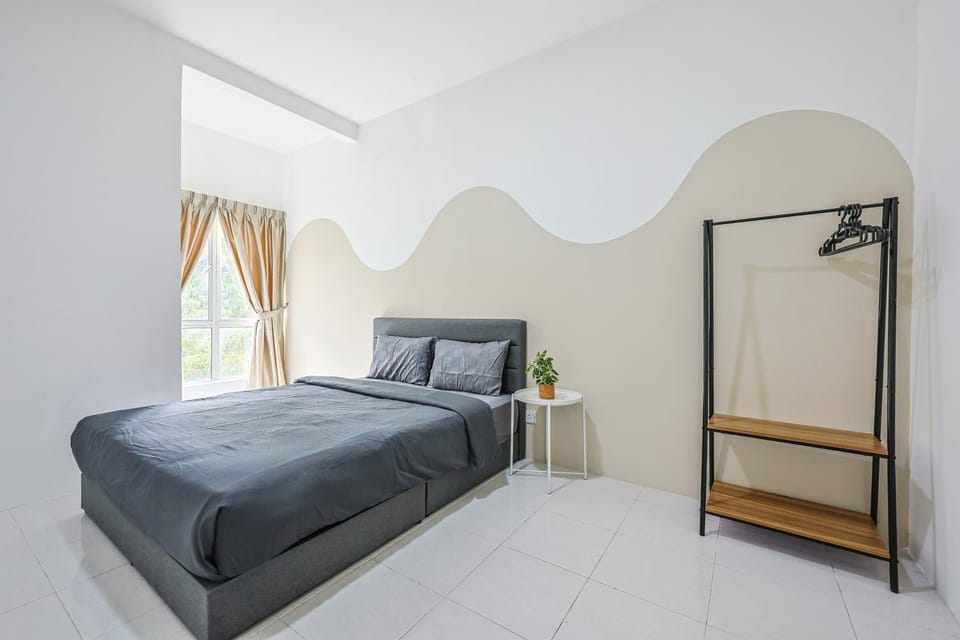 Bed, Photo of the whole room, Bedroom