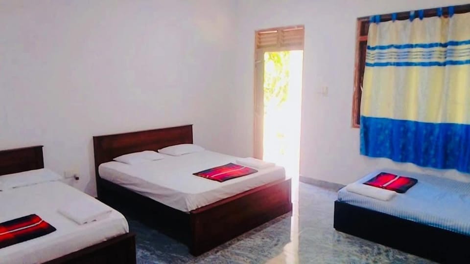 Peackok VVillage and FFamily RRestaurant Hotel in Dambulla