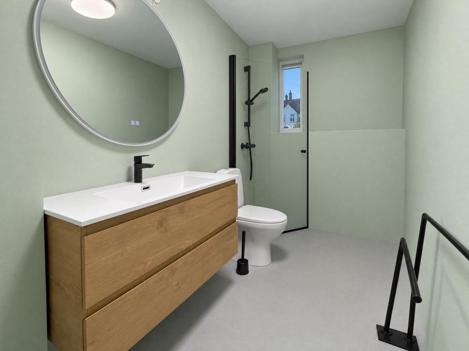 Shower, Toilet, Bathroom