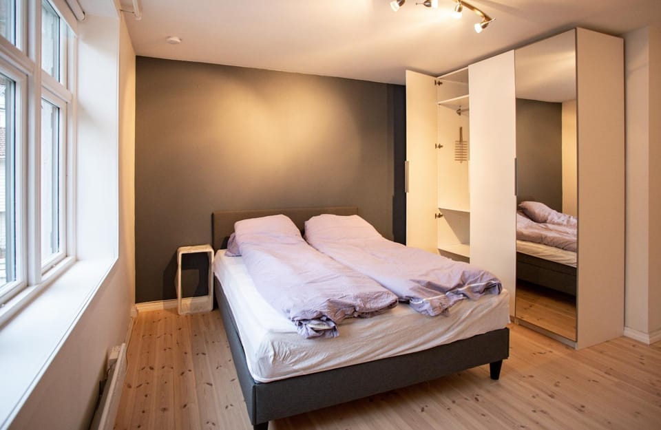 Bed, Photo of the whole room, Bedroom, wardrobe