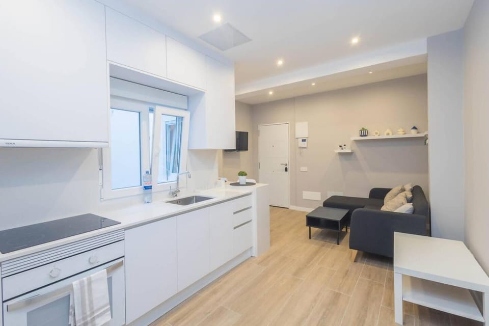 Kitchen or kitchenette, Living room