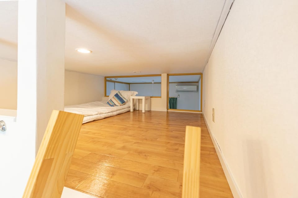 Shinjuku two stations, three-bedroom apartment, 6 people, seven minutes from Higashi-Nakano station Apartment in Shinjuku
