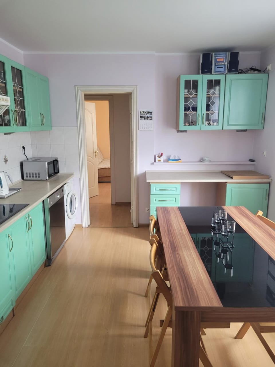 Kitchen or kitchenette, Dining area, dishwasher, oven