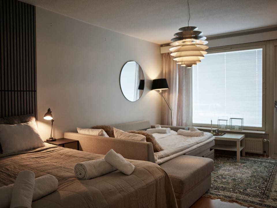 Bed, Living room, Photo of the whole room, Seating area, towels