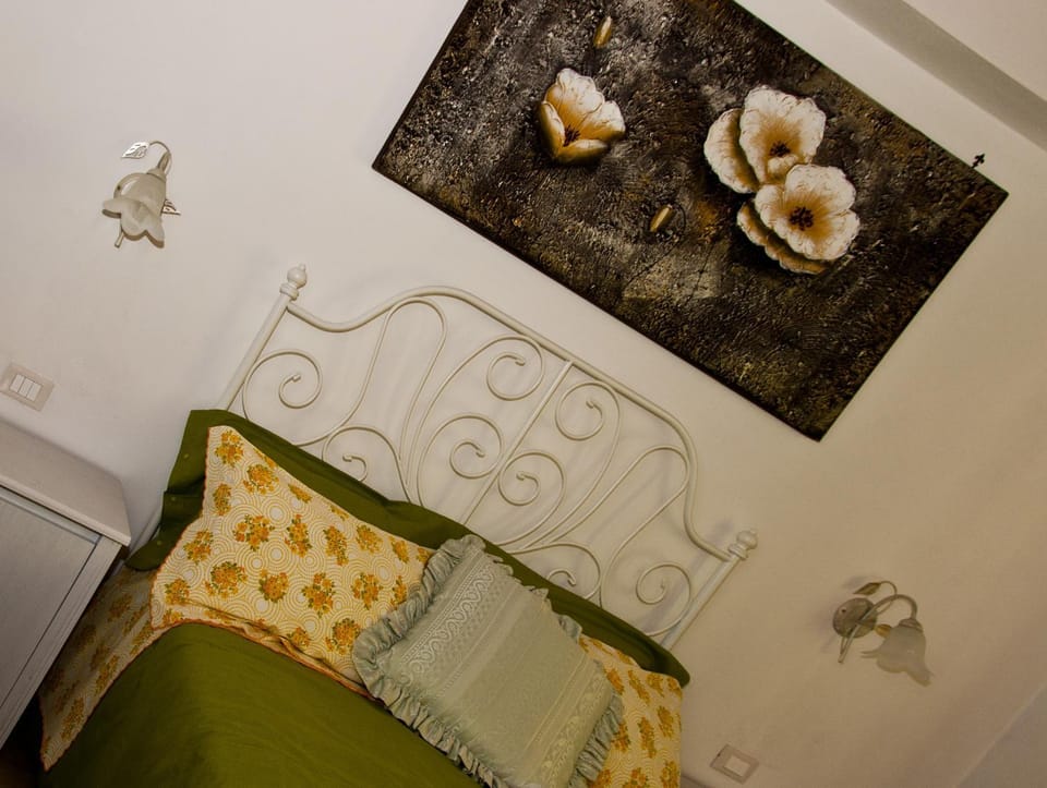 Decorative detail