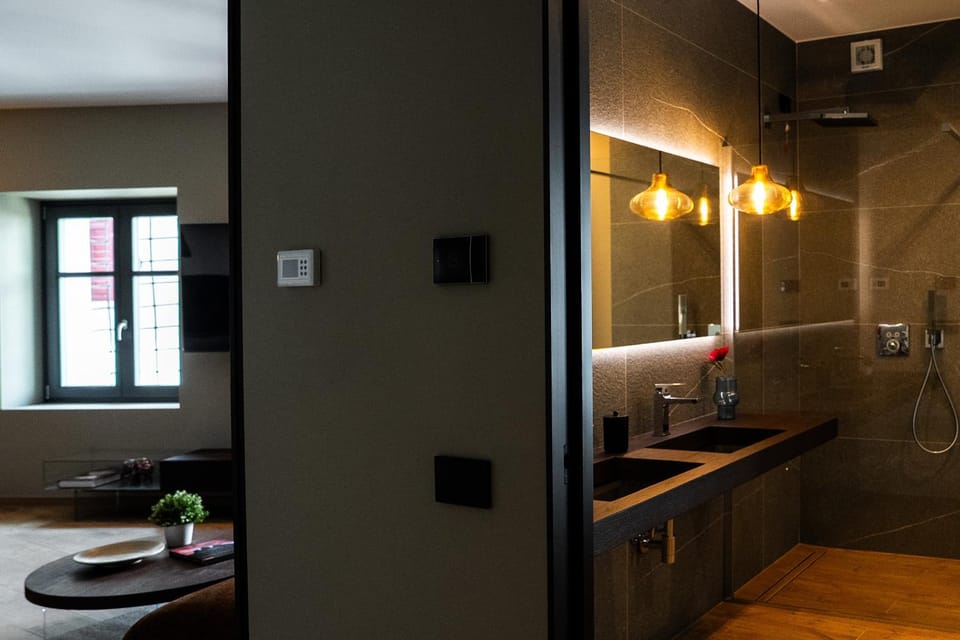 Communal lounge/ TV room, Living room