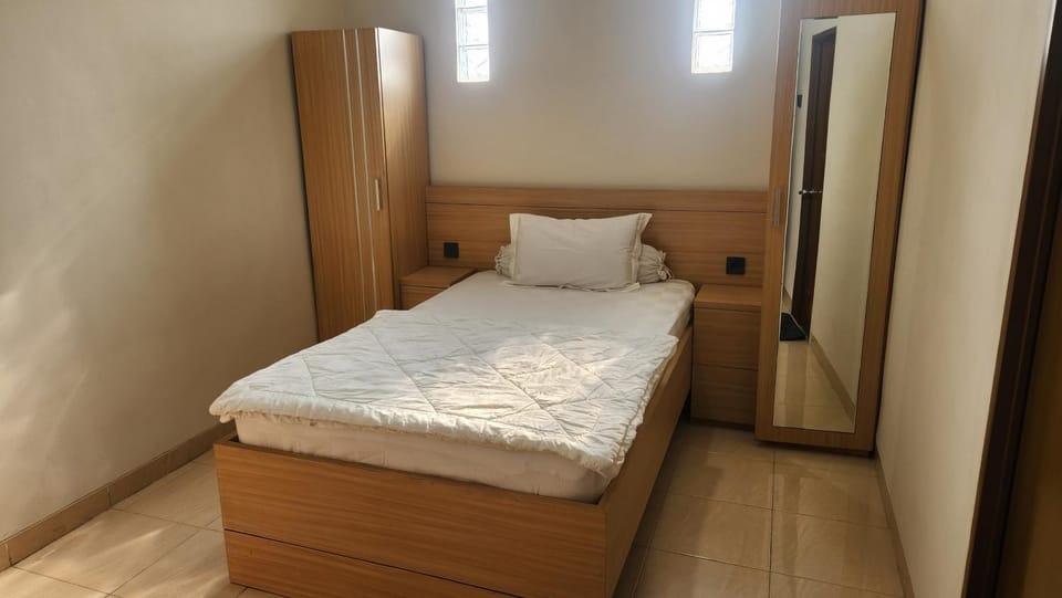 Bed, Bedroom, wardrobe