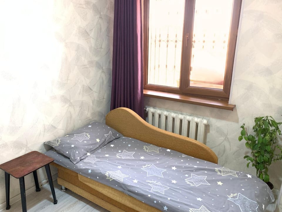 Bed, Bedroom, internet