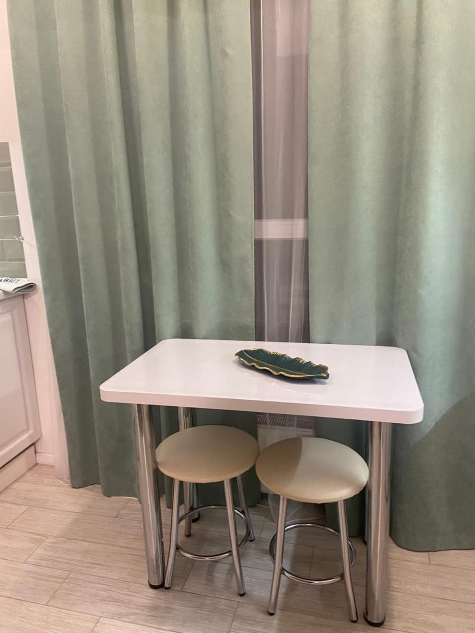 Greenroom Apartment in Kharkiv
