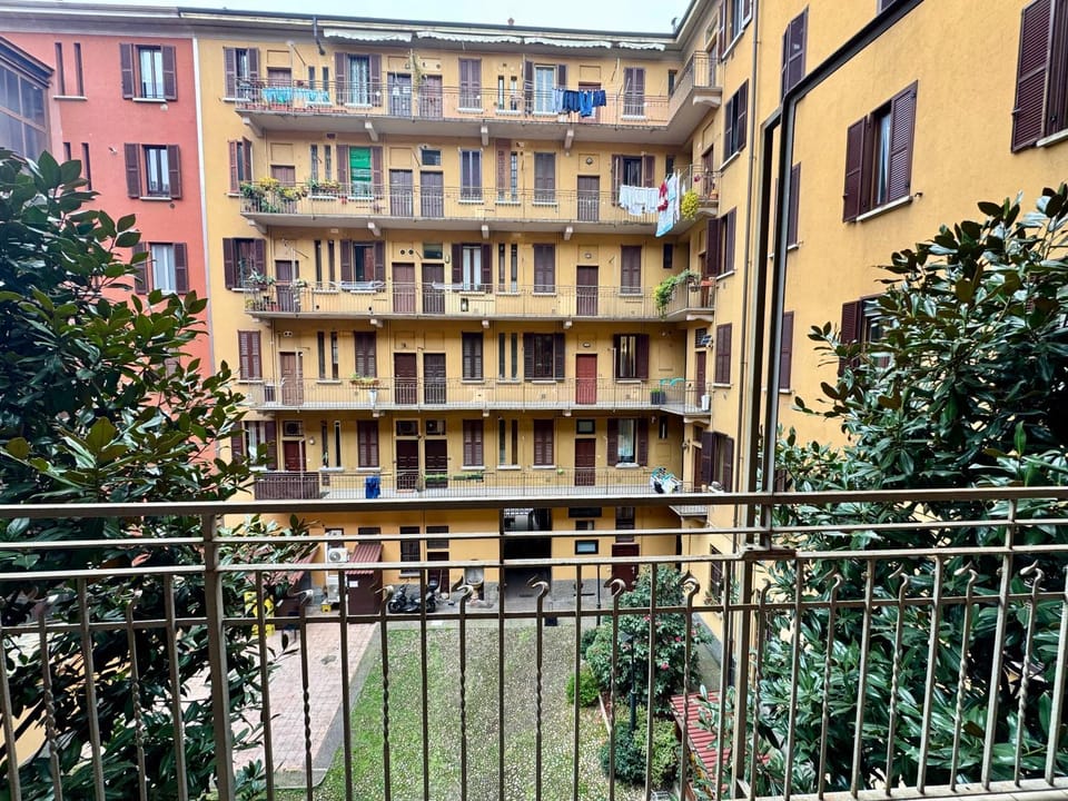 Casina Correggio Apartment in Milan