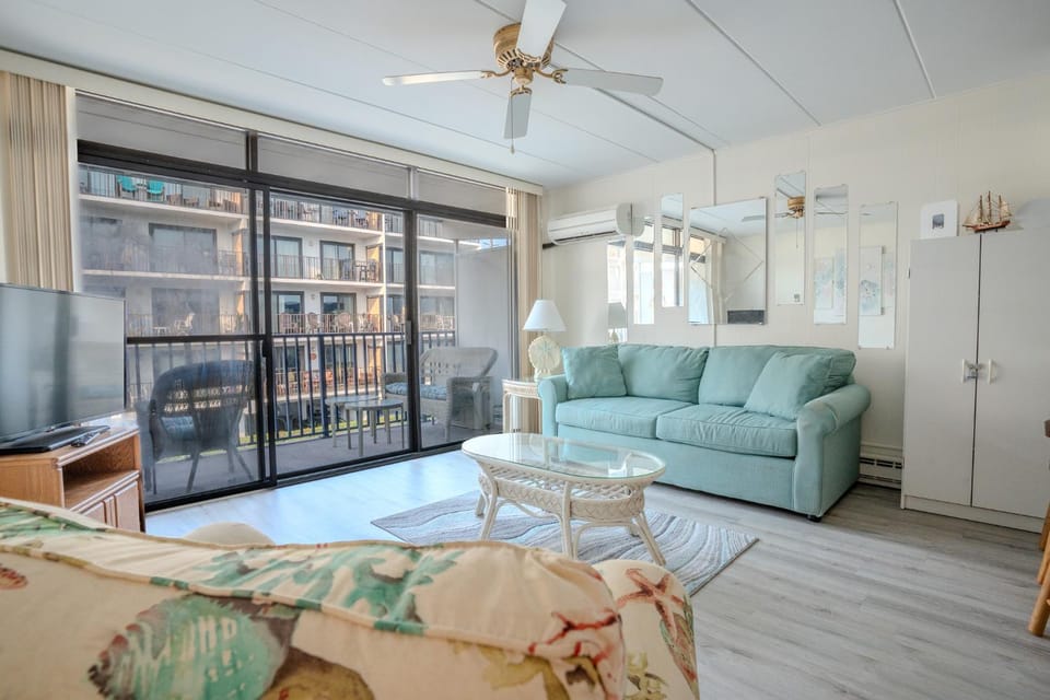 Cozy 1BR Condo Steps from Beach Prime 36th St Location House in Ocean City