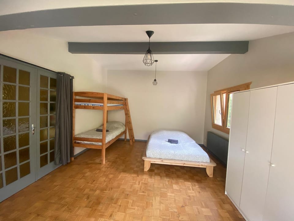 Gîte de charme dans la vallée du Borne au cœur des Alpes Apartment in Haute-Savoie