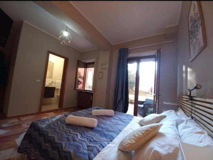 Easy home Bed and Breakfast in L'Aquila