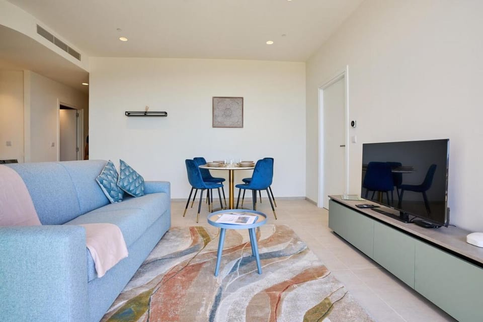Sweet Urban Escape in St Julians Malta Apartment in Saint Julians