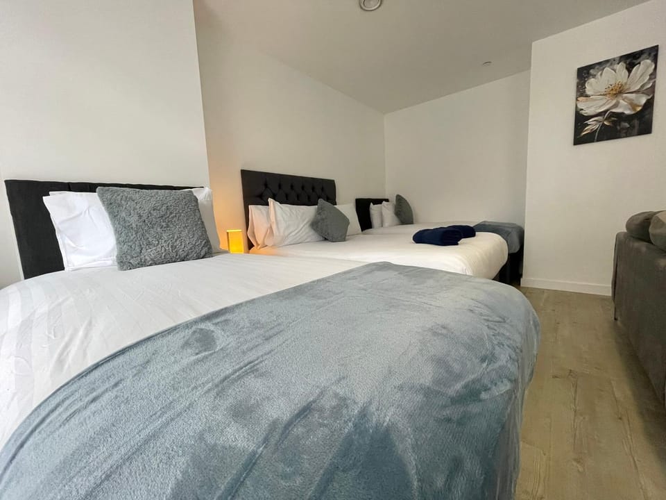 Quayside Living Apartment in Salford