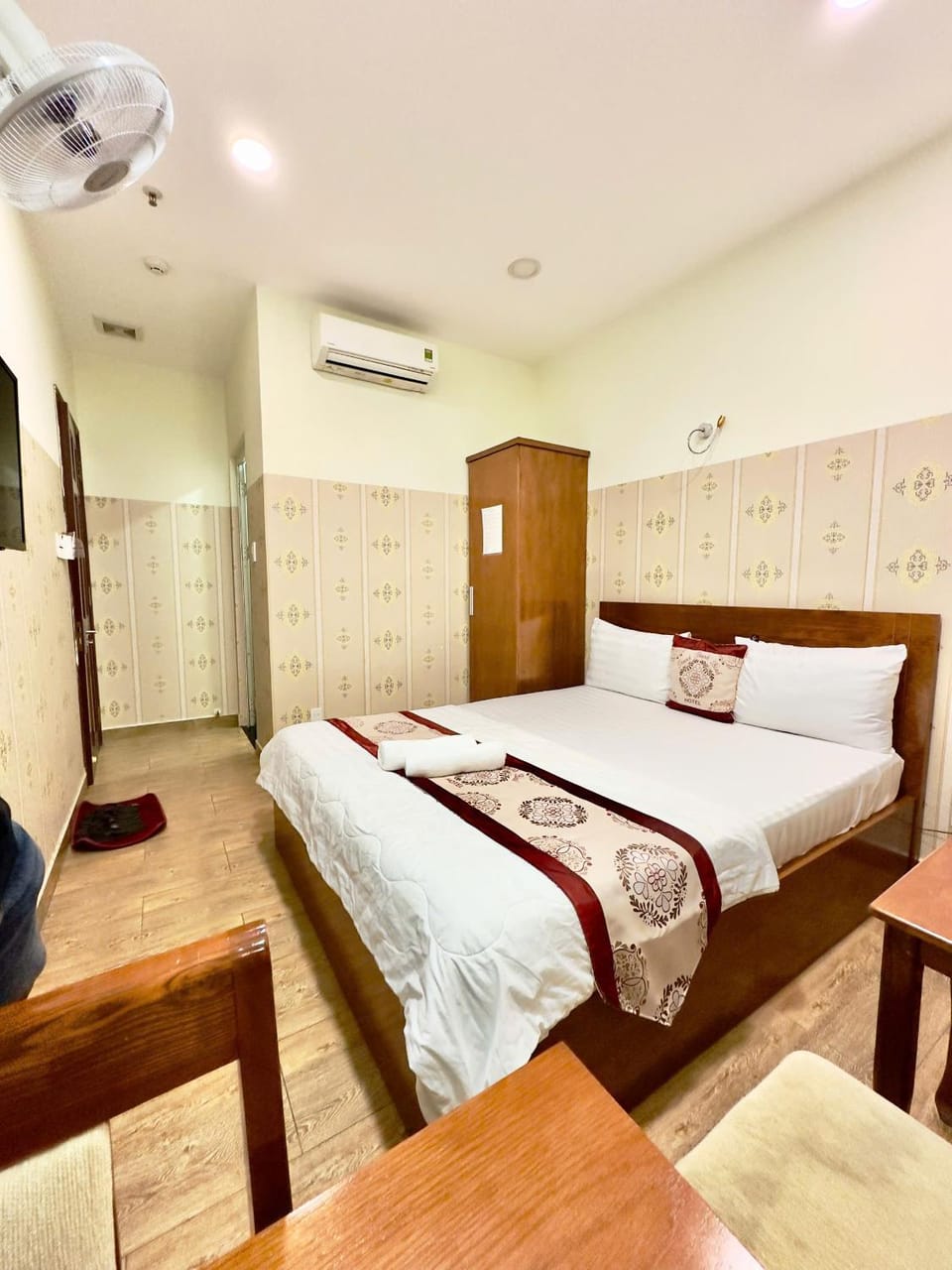 DŨNG India HOTEL Hotel in Ho Chi Minh City