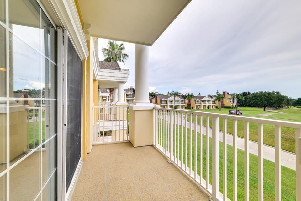 Golf Views: Kissimmee Condo on Reunion Course House in Osceola County
