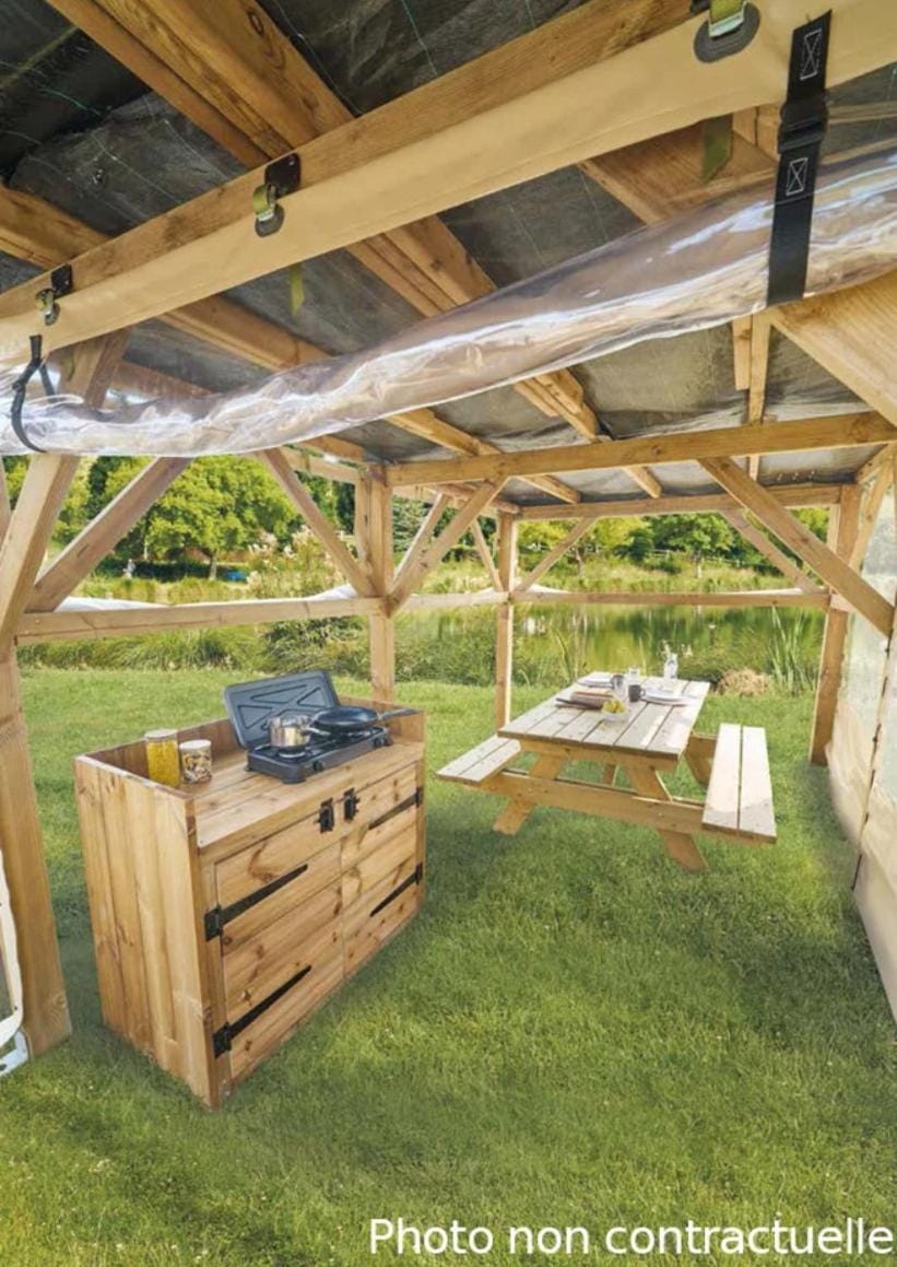 Camping Calme et Nature Campground/ 
RV Resort in Castellane