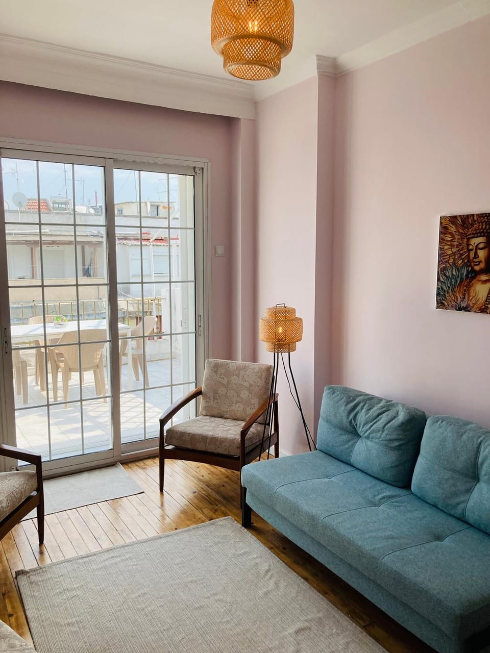 Living room, Seating area
