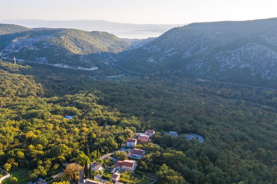 Bird's eye view, Sea view