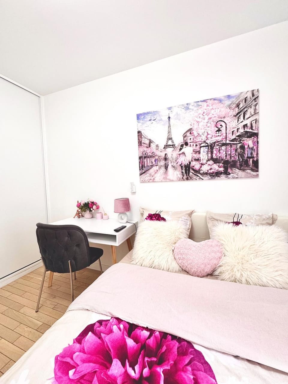 Premium Room Paris La Défense Arena Vacation rental in Paris