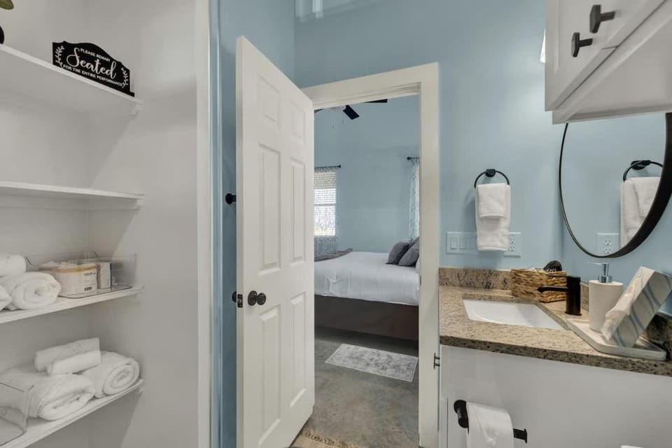 Bathroom, Bath