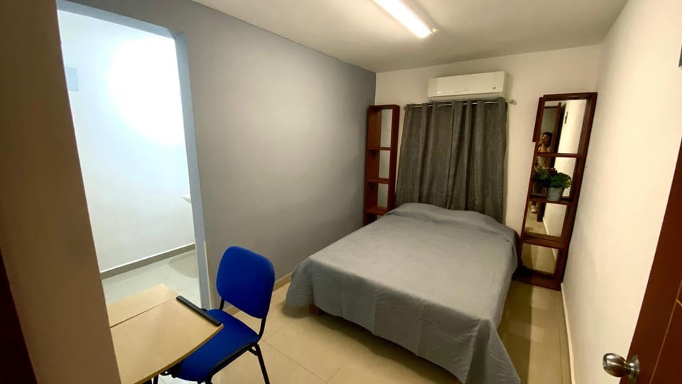 Hostal TO3 Bed and Breakfast in Tampico