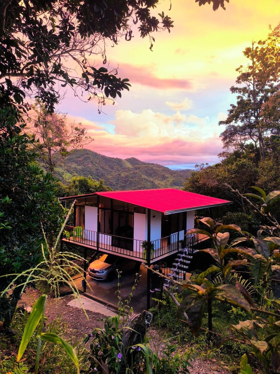 Property building, Day, Mountain view