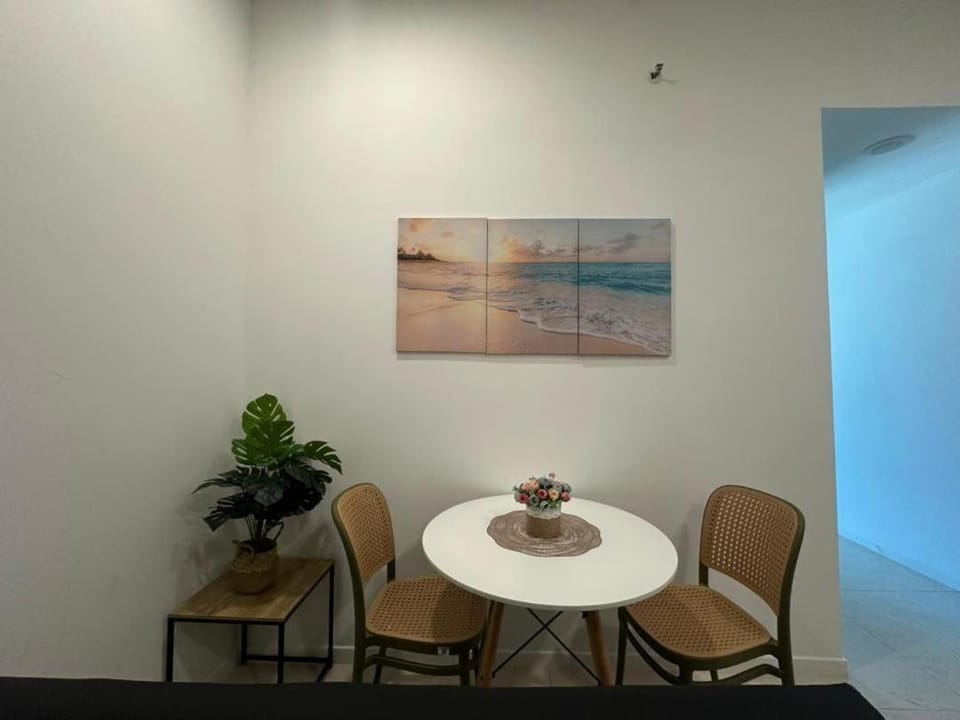 AutumnSweetHomes Bed and Breakfast in Kota Kinabalu