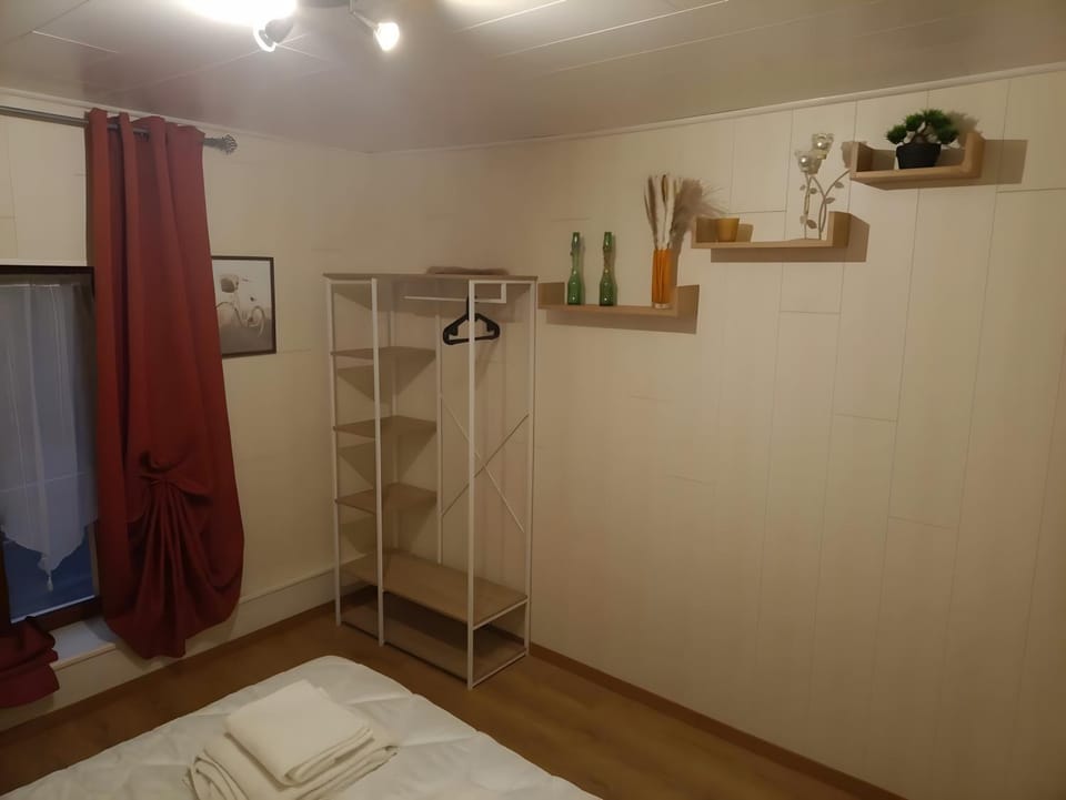 Property building, Living room, Bedroom