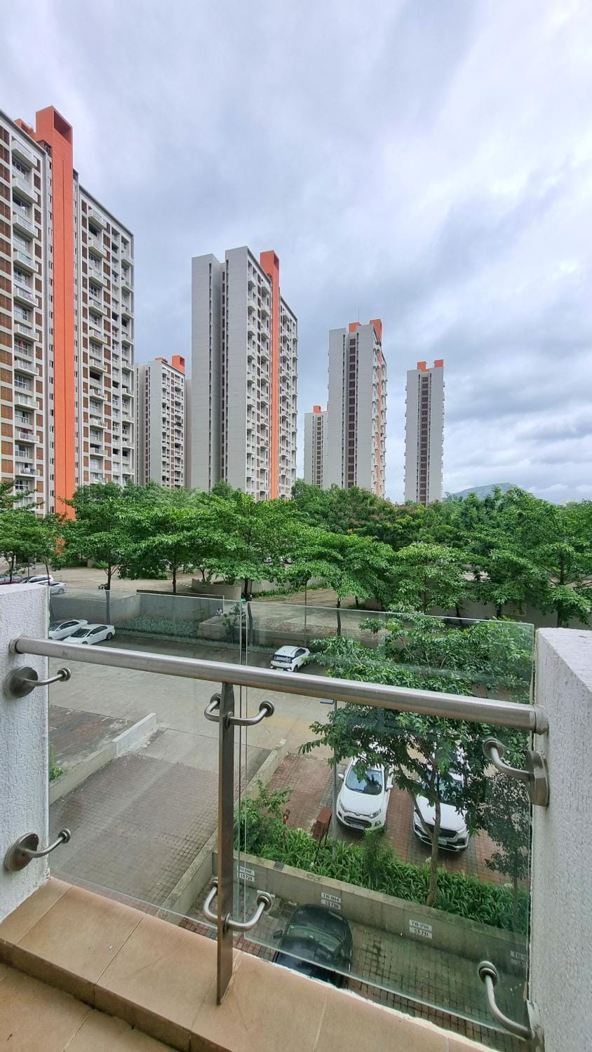 Property building, View (from property/room), Balcony/Terrace
