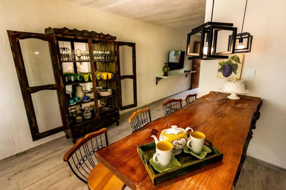Casa Villa Vittoria - Condomínio a beira-mar e próximo ao aeroporto- PRAIA DE ITAPUÃ House in Salvador