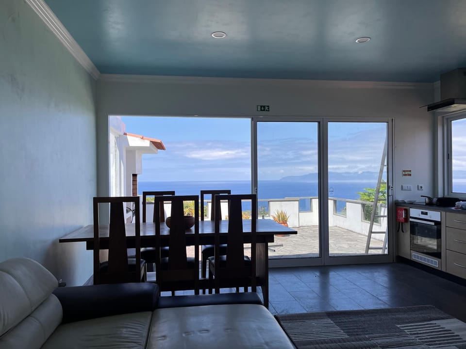 Balcony/Terrace, Dining area, Sea view